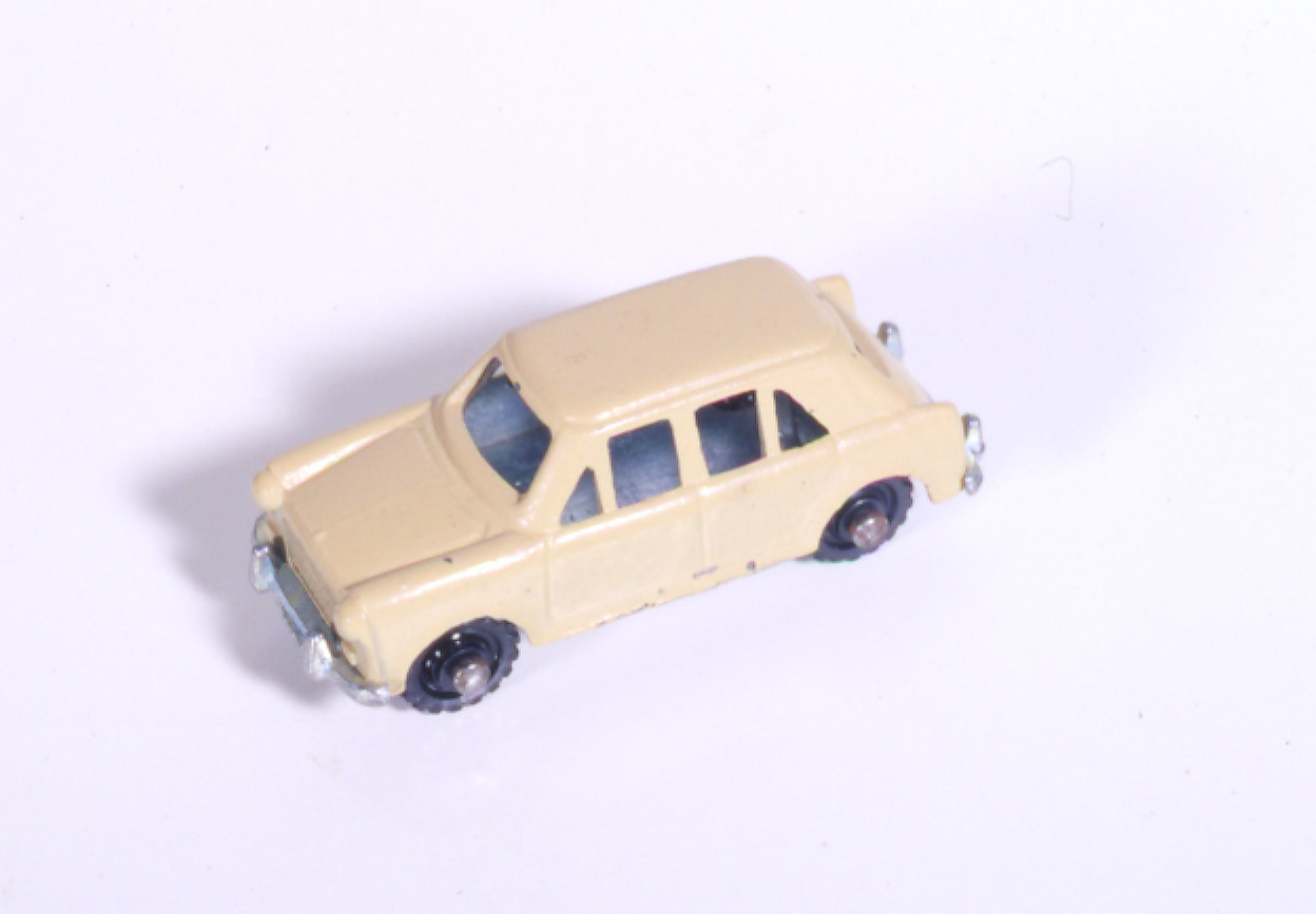 Everyday Motor Toy Car