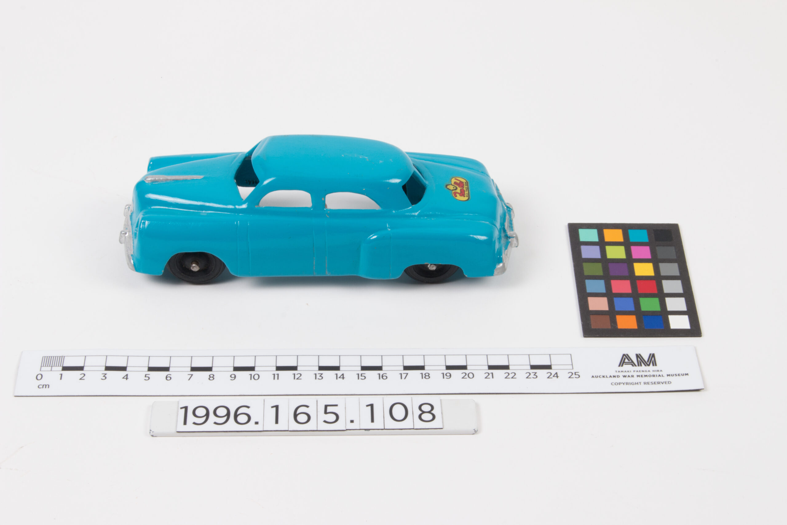 Heritage Toy Car 108-6